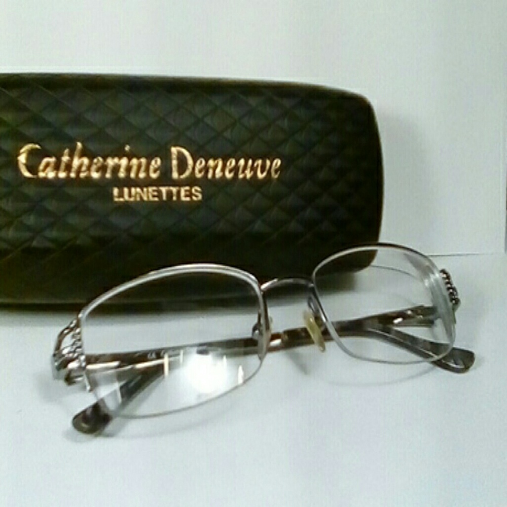 Catherine Deneuve Lunettes